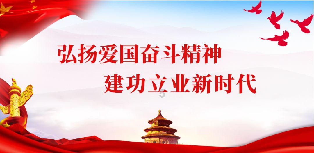 探秘这个女孩有小小的脸和耳朵还有细长的胳膊和腿。用英语怎么说?,解决你的疑问